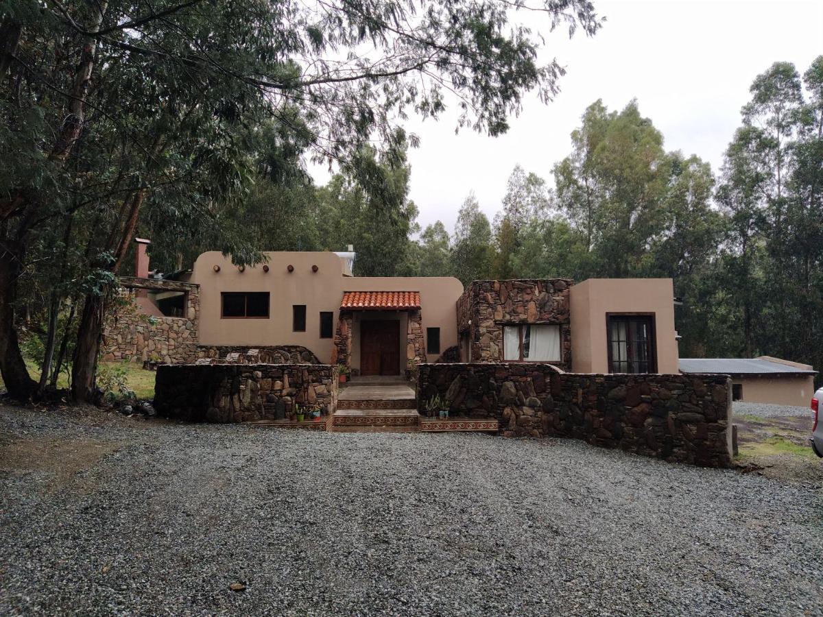 El Bosque De Las Animas Villa Tandil Esterno foto